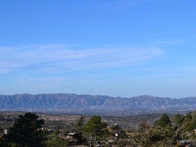 Terreno en Tanti Lomas