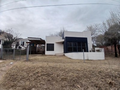 Casa a estrenar en Tanti