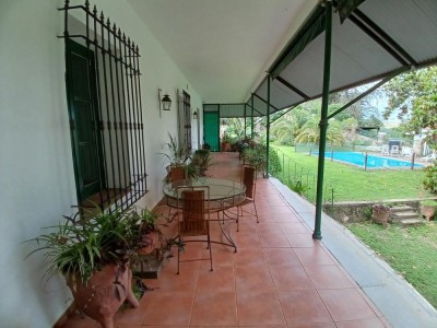 Casa colonial en Tanti