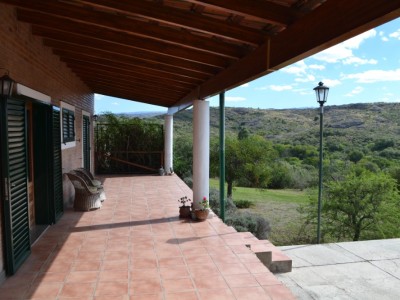 Casa en Tanti. Camino a Flor Serrana